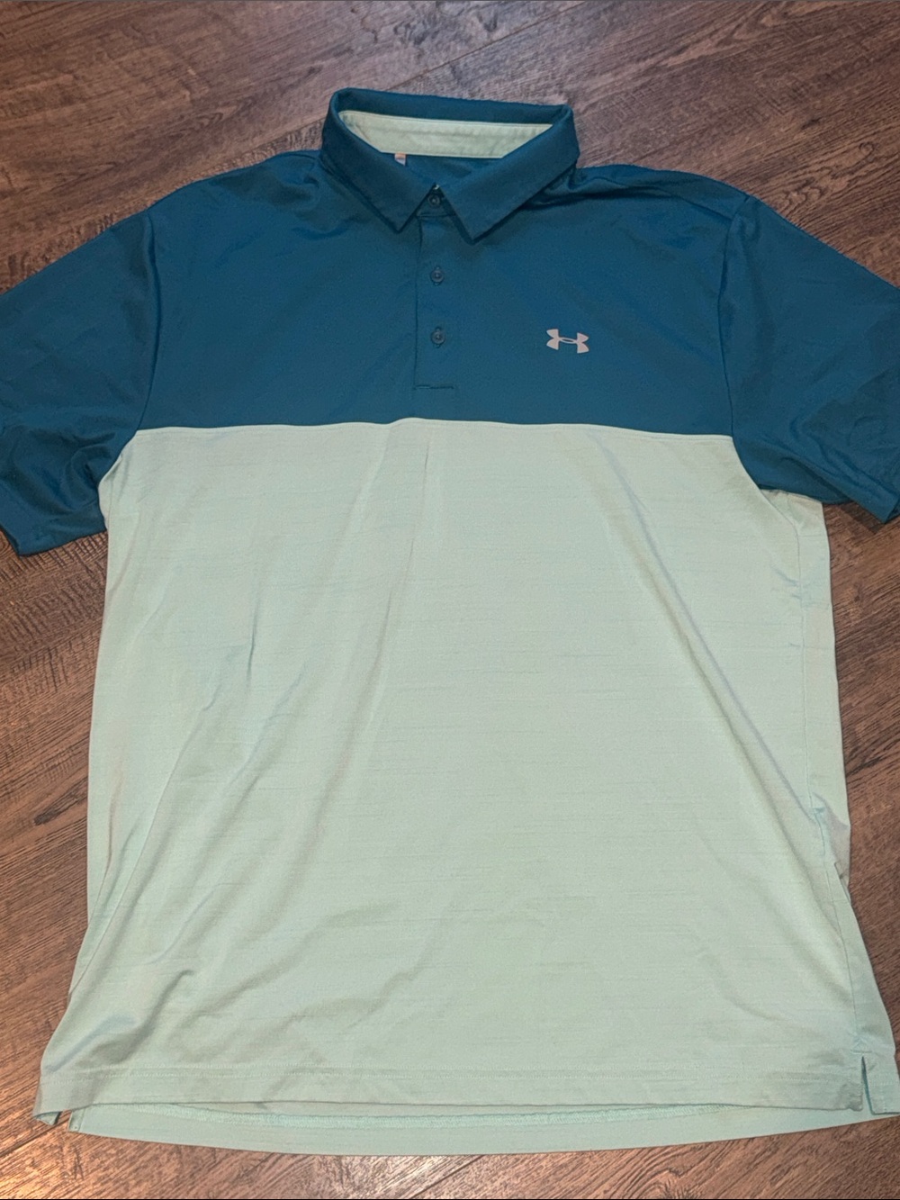 Under Armour Men’s XL Polo Shirt